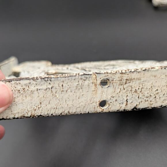 Metal Shelf Brackets Corbels Birds Off White Architectural Cottage Rustic READ - Picture 7 of 12